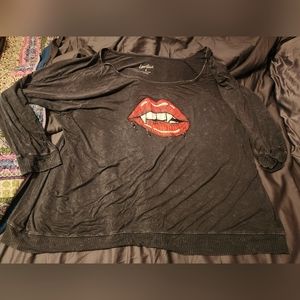 Torrid - Lovesick Halloween sz 6 shirt